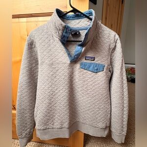 Patagonia Organic Cotton Gray and Blue Quilted Pullover